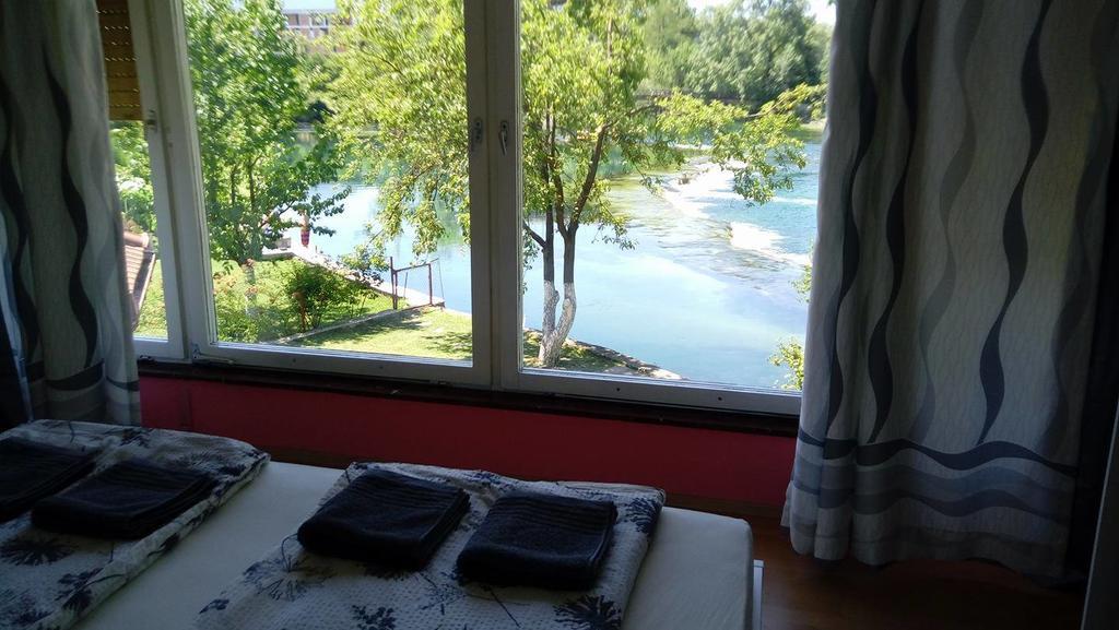 Guesthouse Una 1 Bihac Exterior photo